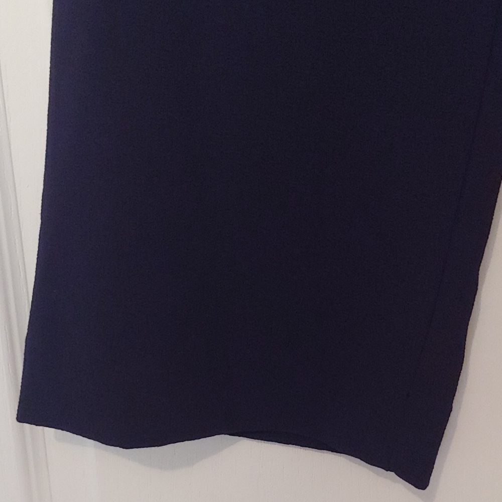 The Limited Size Small Crop Pants - Picture 2 of 4